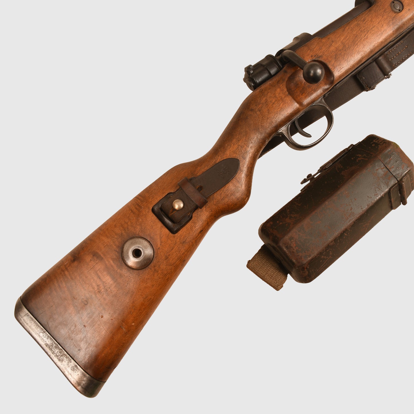 GERMAN WWII K98 SNIPER DISPLAY PIECE WITH SIGHT AND BOX