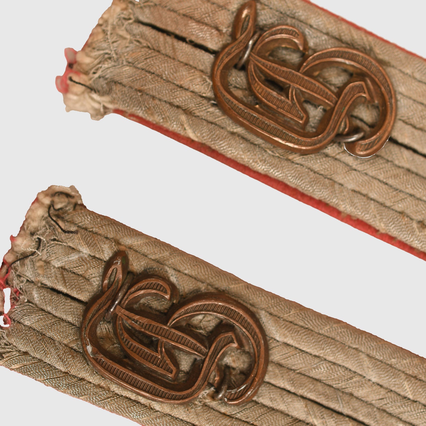 German WWII Grossdeutschland Leutnant's Shoulder Boards