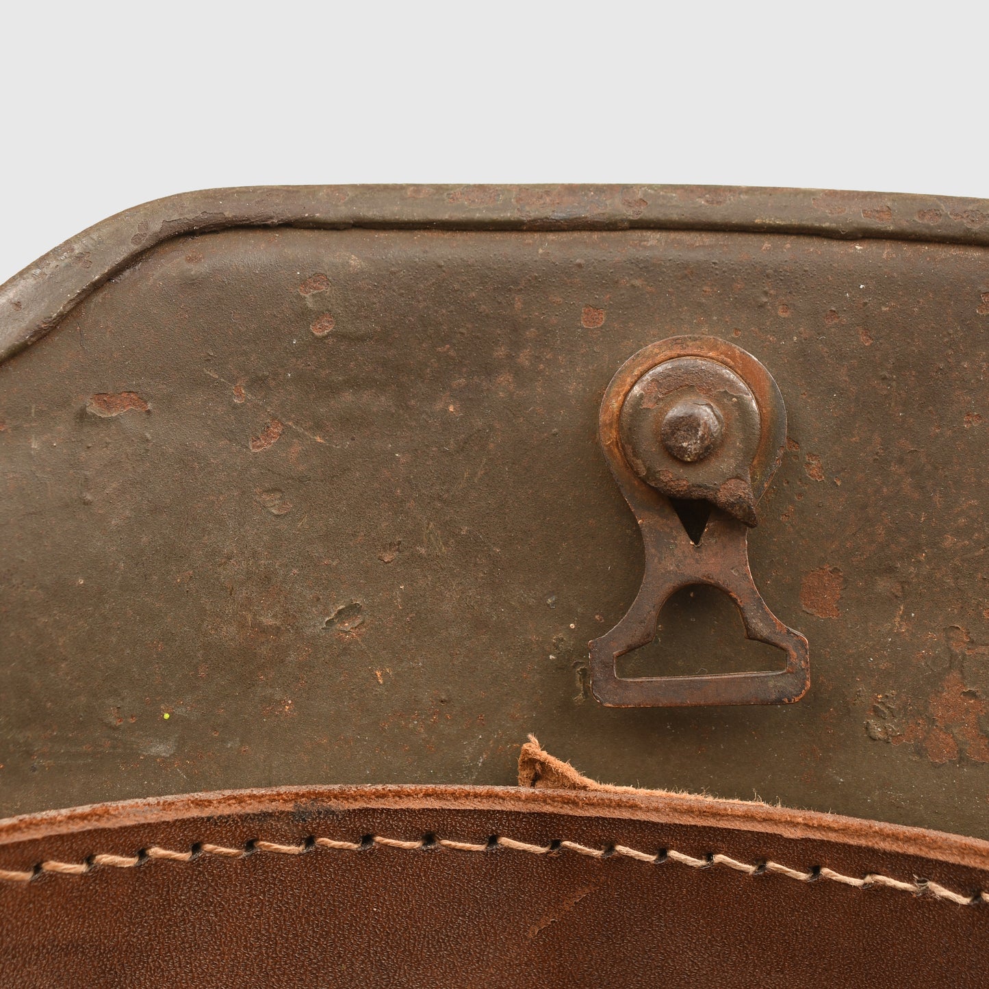 GERMAN WWI CAMOUFLAGE TRENCH HELMET M16