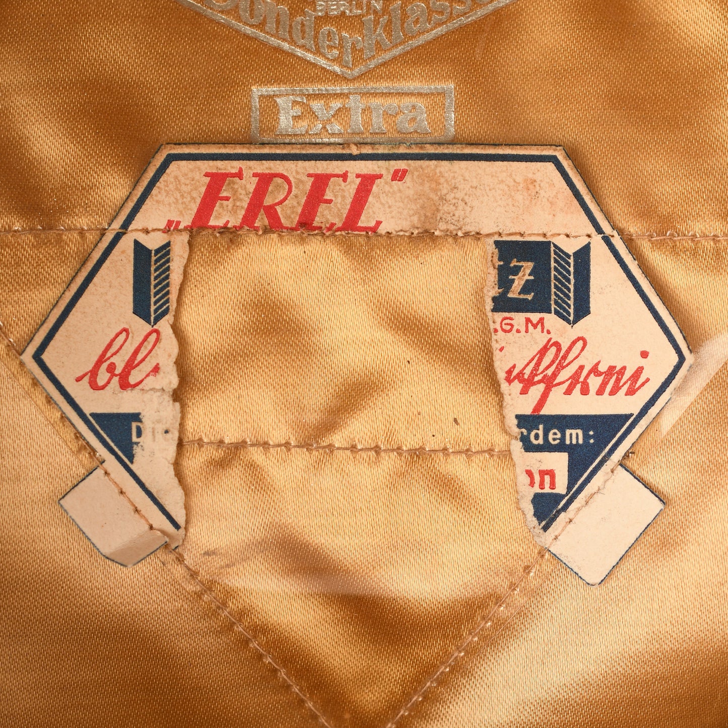 German WWII Army Field Police / Recruiting District Officer's Visor Cap