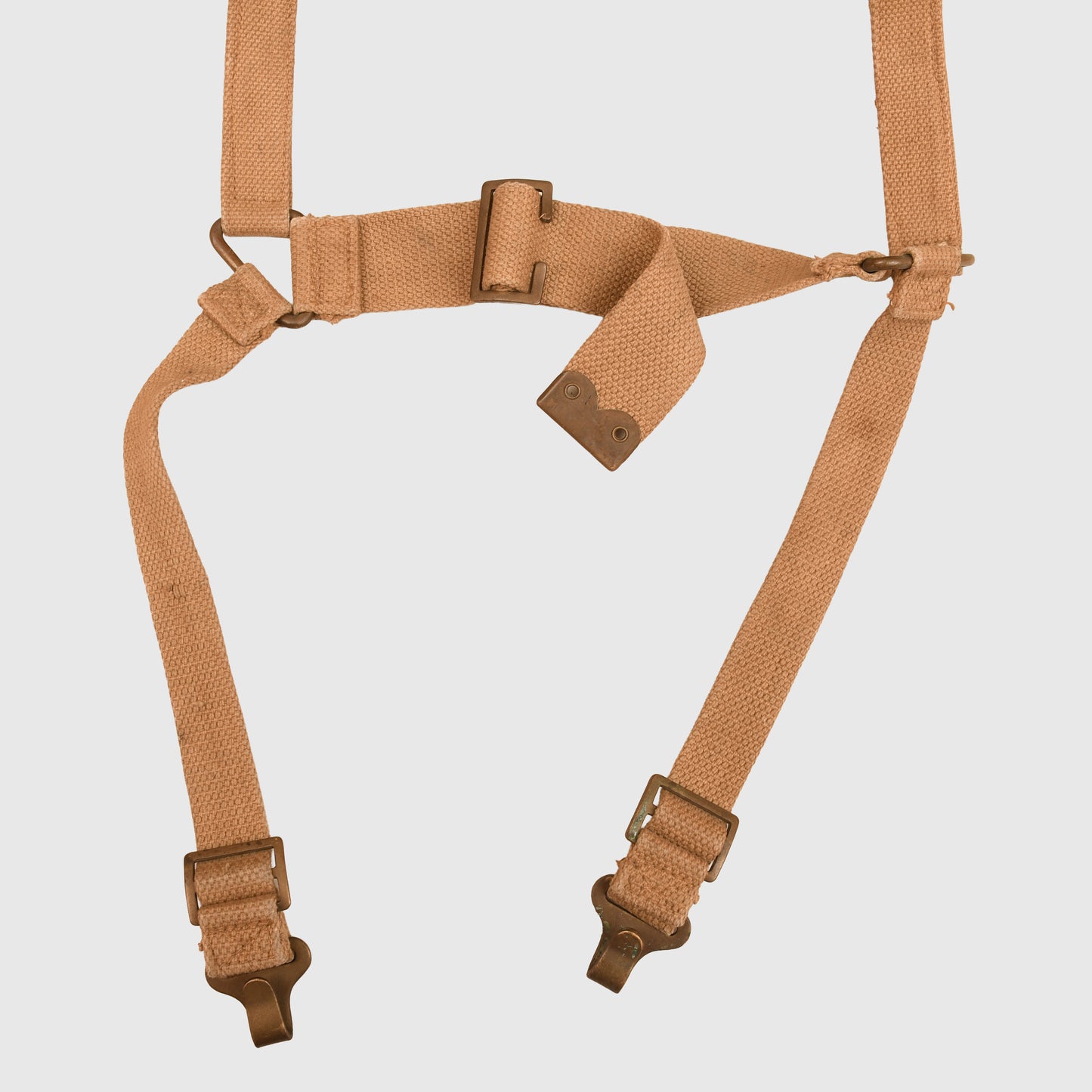 BRITISH WWII SOUP CONTAINER WITH RARE WEBBING CARRIER