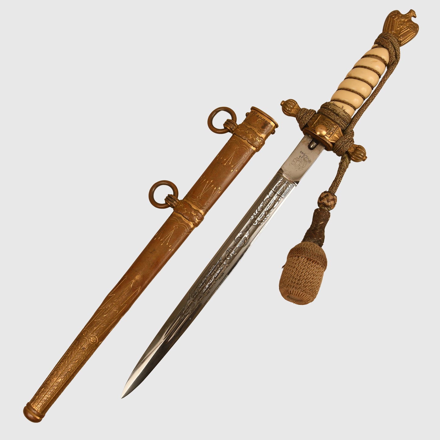 German WWII Kriegsmarine Officers Display Piece To A German Cross In Gold And U-Boat Officer