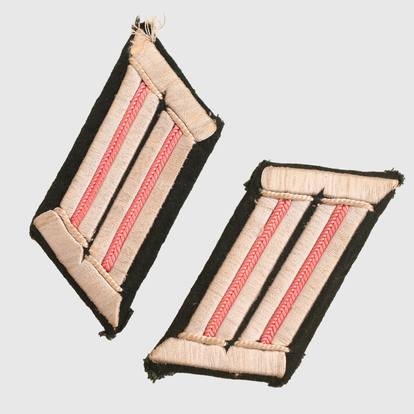 GERMAN WWII ARMY PANZER OFFICERS INSIGNIA