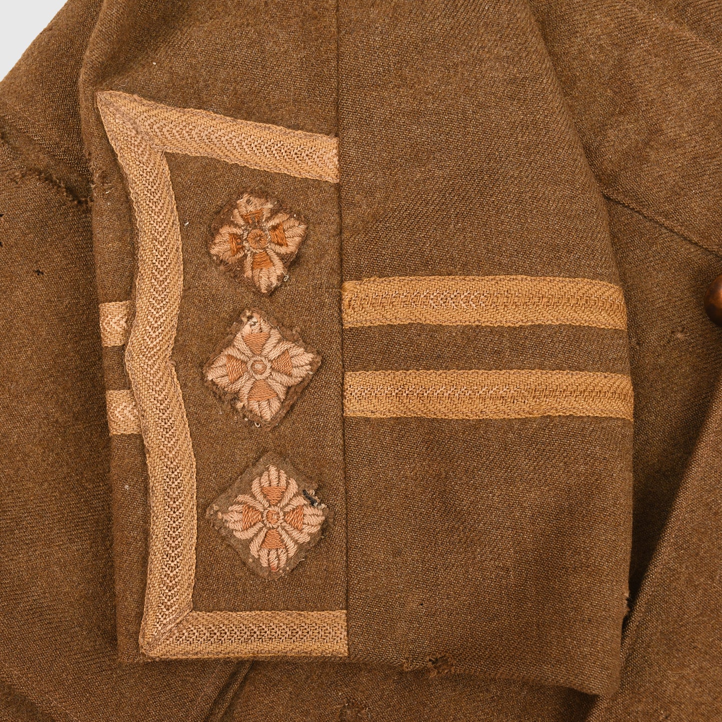 BRITISH WWII TUNICS OF MAJOR ROBERT WALTER PURVIS 3rd BAT GORDON HIGHLANDERS
