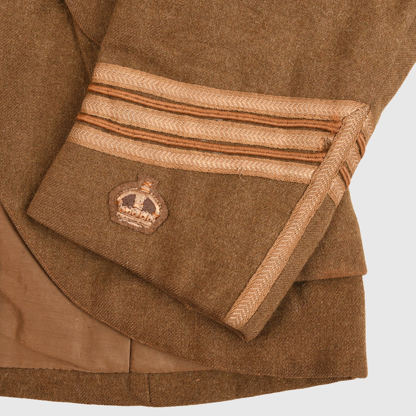 BRITISH WWII TUNICS OF MAJOR ROBERT WALTER PURVIS 3rd BAT GORDON HIGHLANDERS