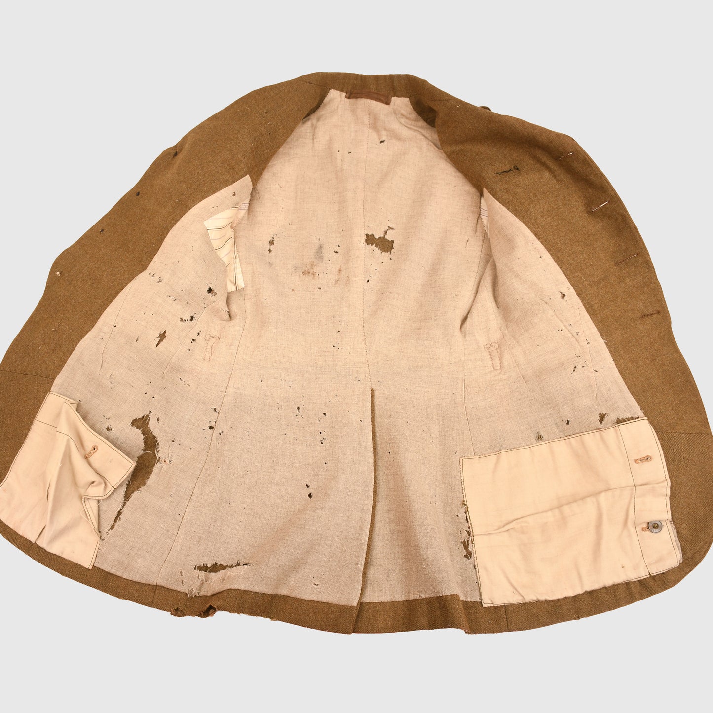 BRITISH WWII TUNICS OF MAJOR ROBERT WALTER PURVIS 3rd BAT GORDON HIGHLANDERS