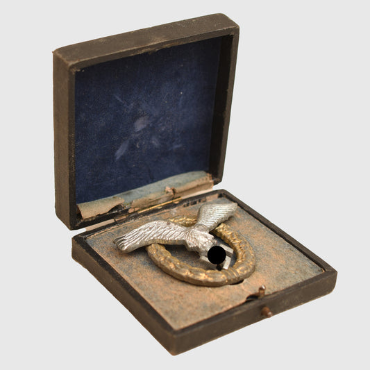 German WWII Luftwaffe Pilot Observers Badge in Its Original Case