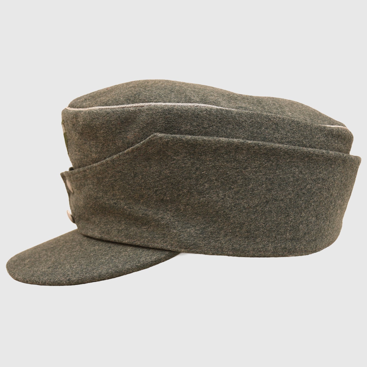 GERMAN WWII ARMY OFFICERS M 43 CAP