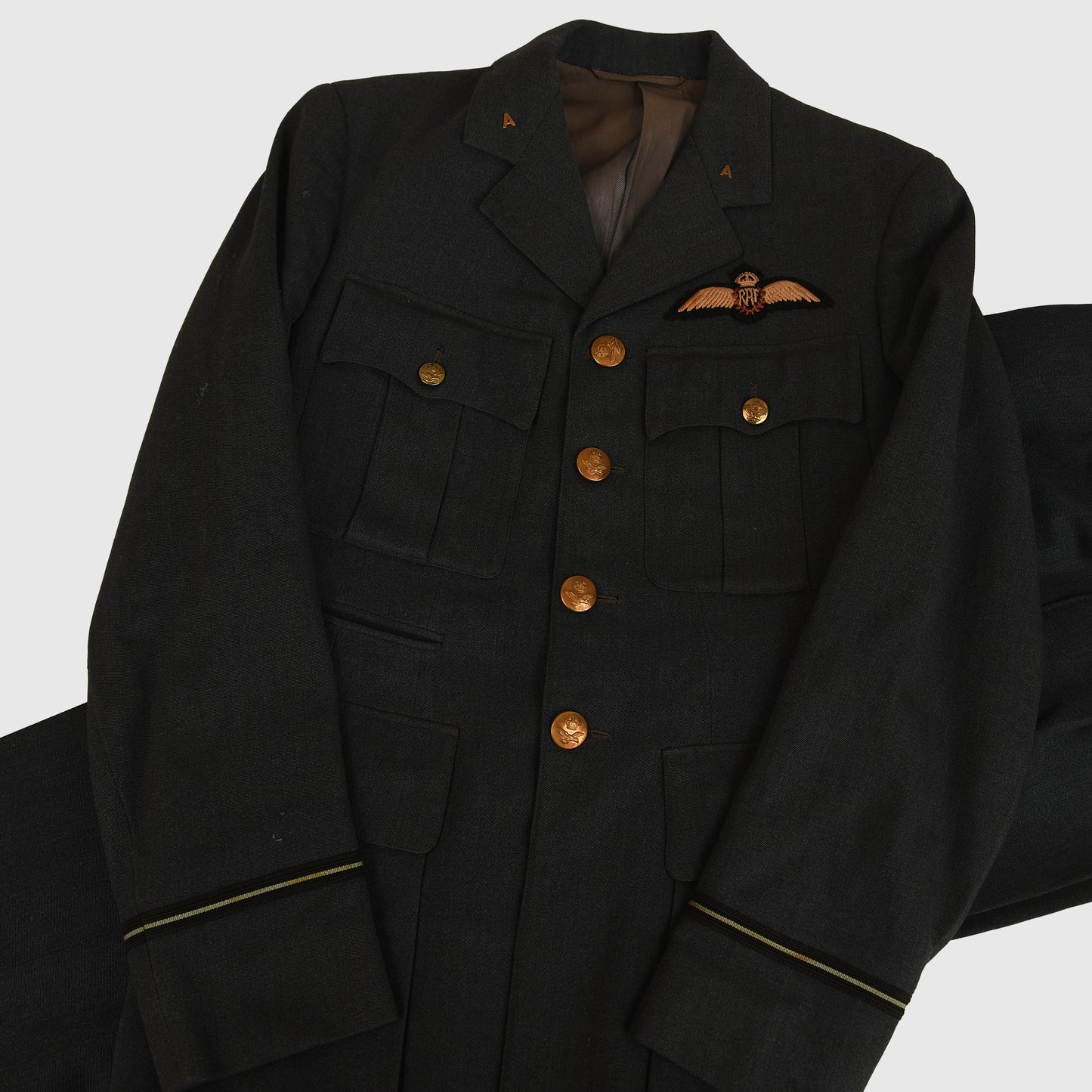British WWII RAF Auxiliary Air Force Pilot’s Uniform