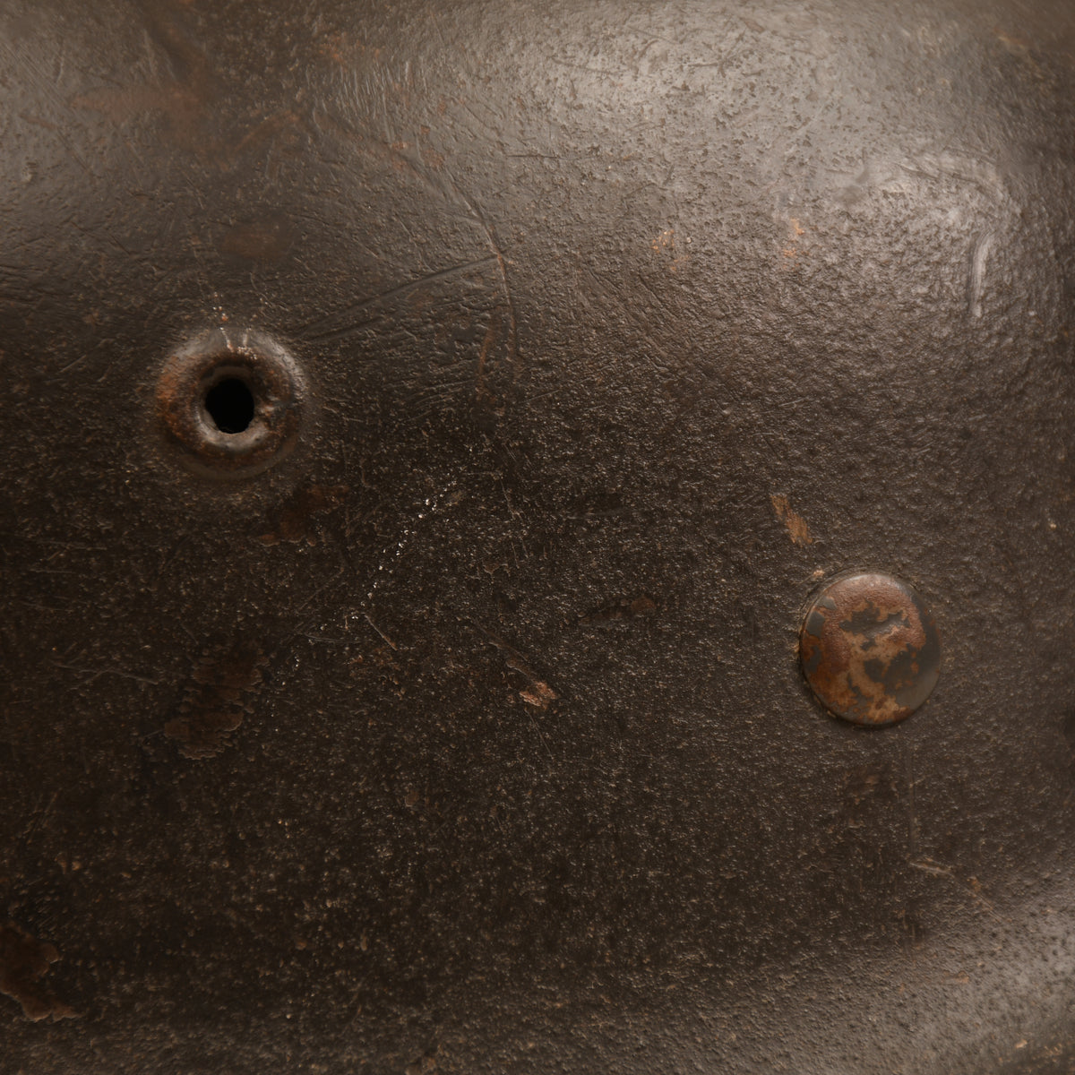 GERMAN WWII LUFTWAFFE M.42 COMBAT HELMET