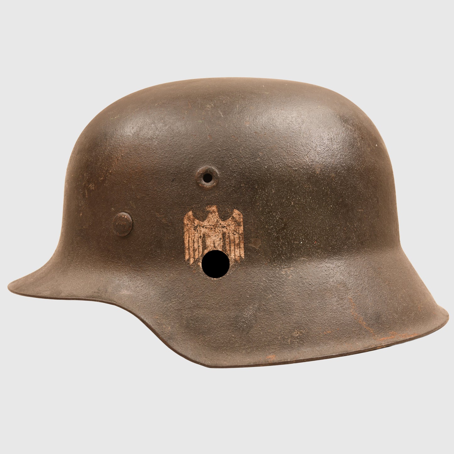 GERMAN WWII M42 ARMY SINGLE DECAL COMBAT HELMET