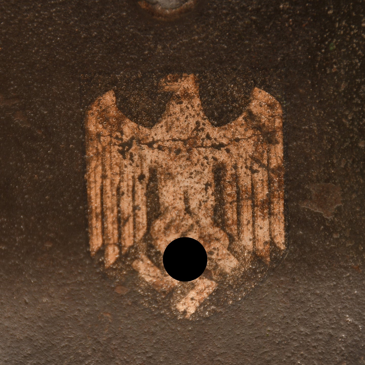 GERMAN WWII M42 ARMY SINGLE DECAL COMBAT HELMET