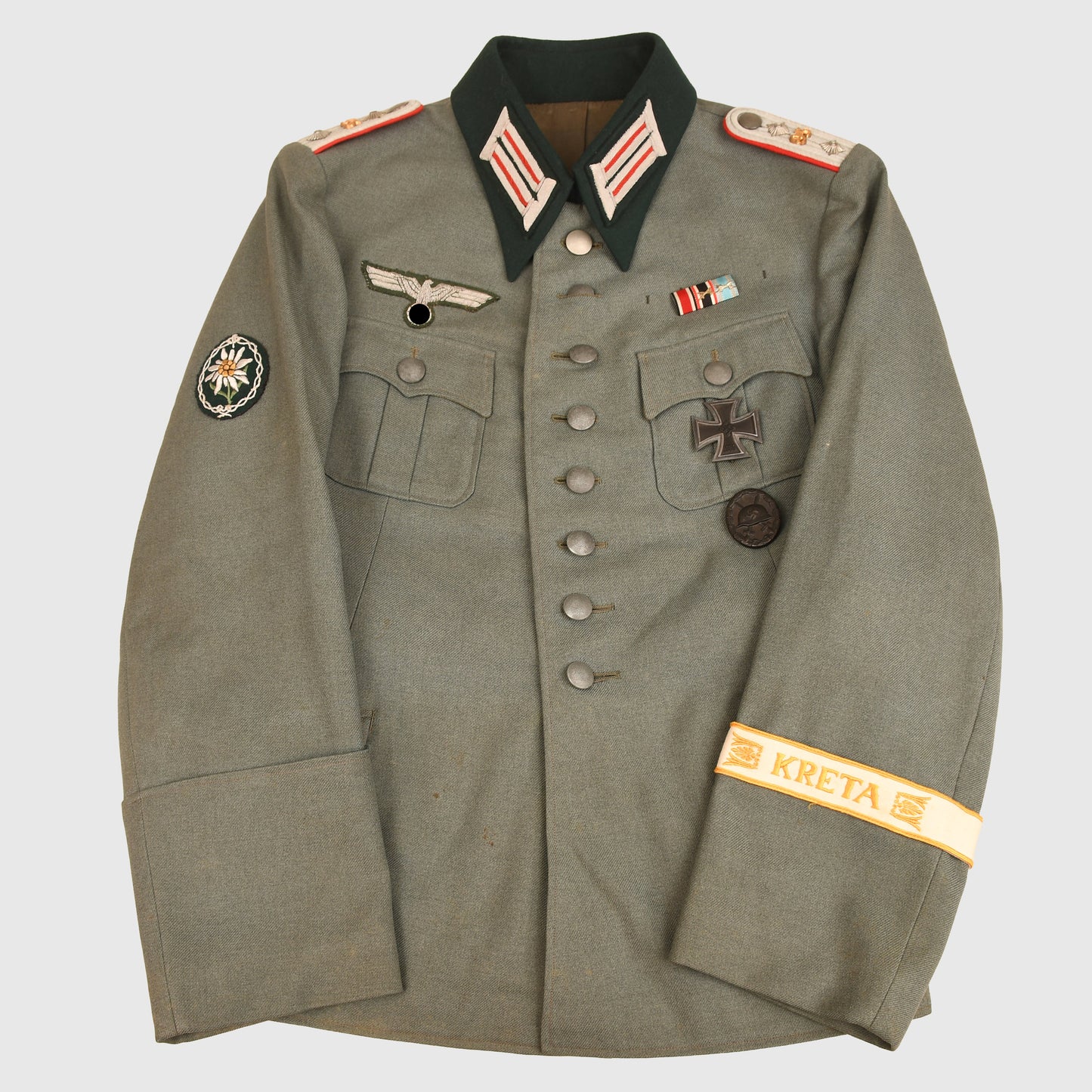 GERMAN WWII ARTILLERY OFFICERS COMBAT TUNIC WITH KRETA CUFF TITLE