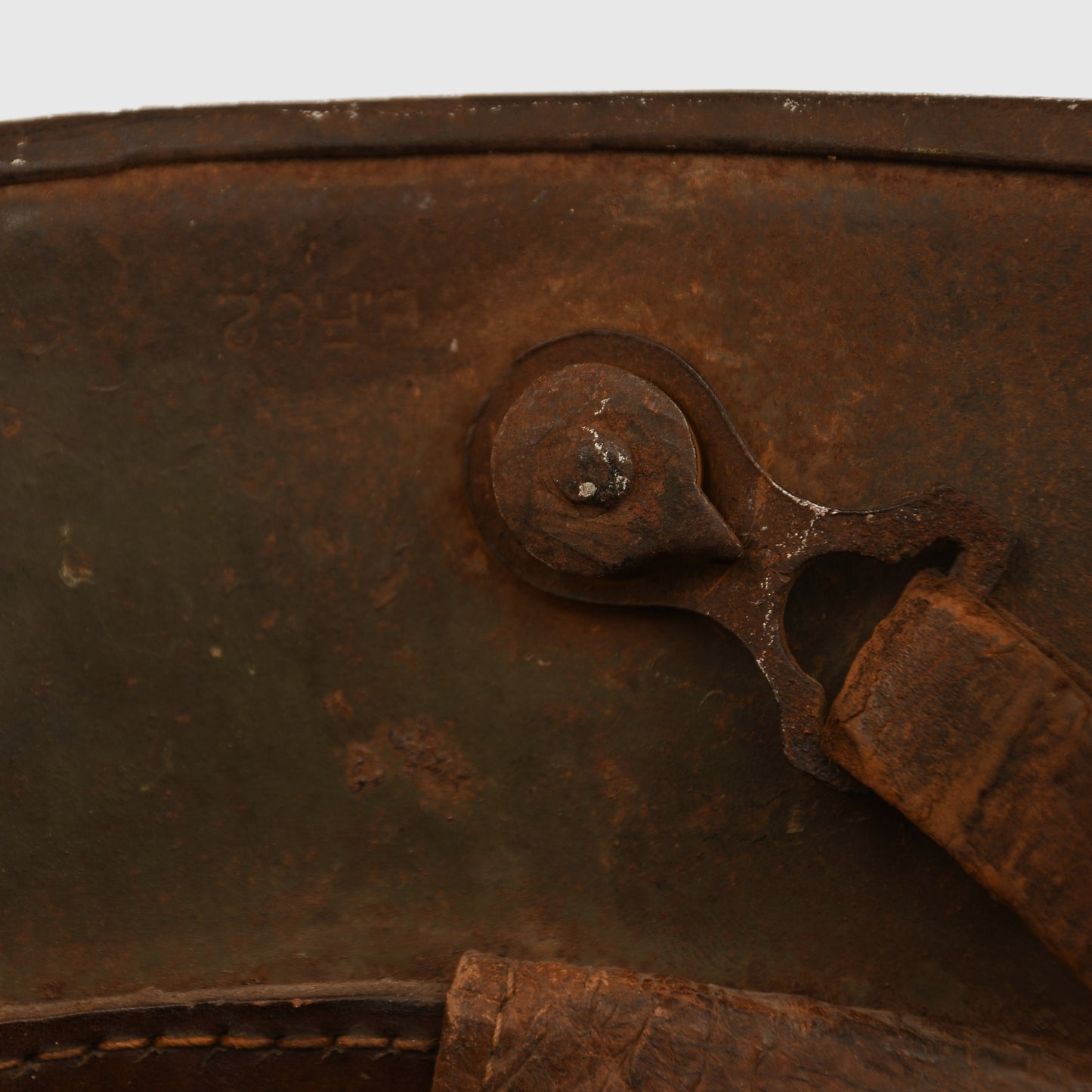 German WWI M16 Camouflage Helmet