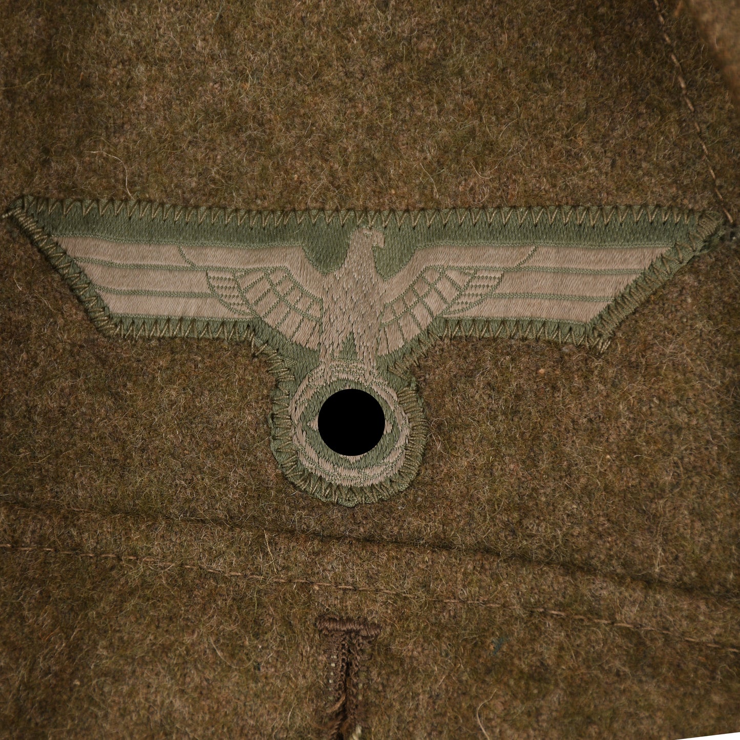 GERMAN WWII ARMY PANZER JAGER  M43 COMBAT TUNIC