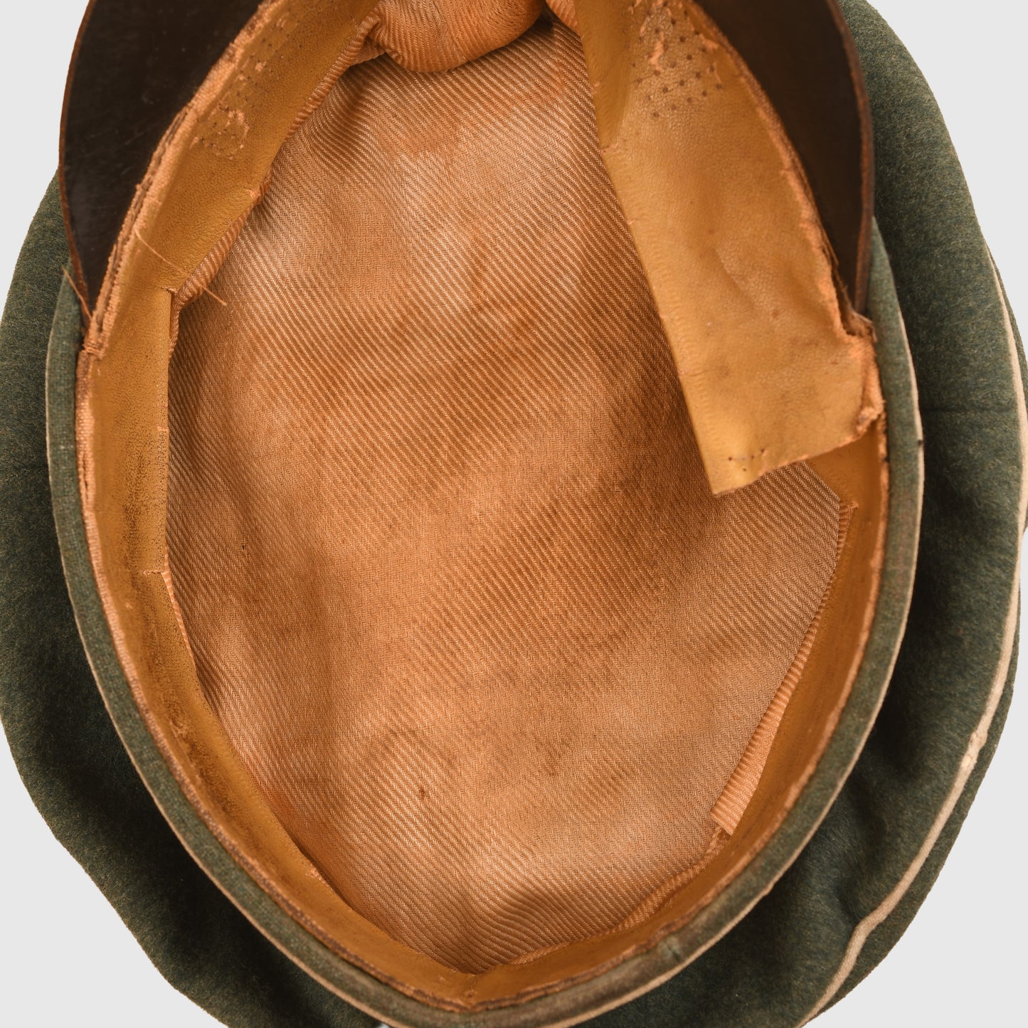 GERMAN WWII ARMY INFANTRY OFFICERS CRUSHER CAP - LARGE SIZE
