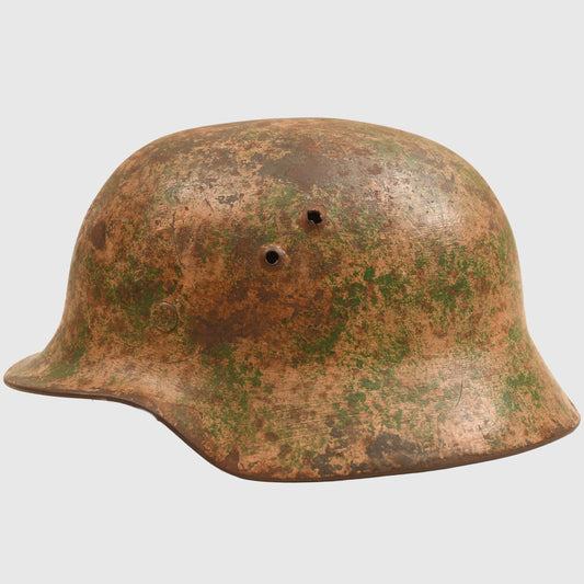 GERMAN WWII ARMY M35 CAMOUFLAGE COMBAT HELMET