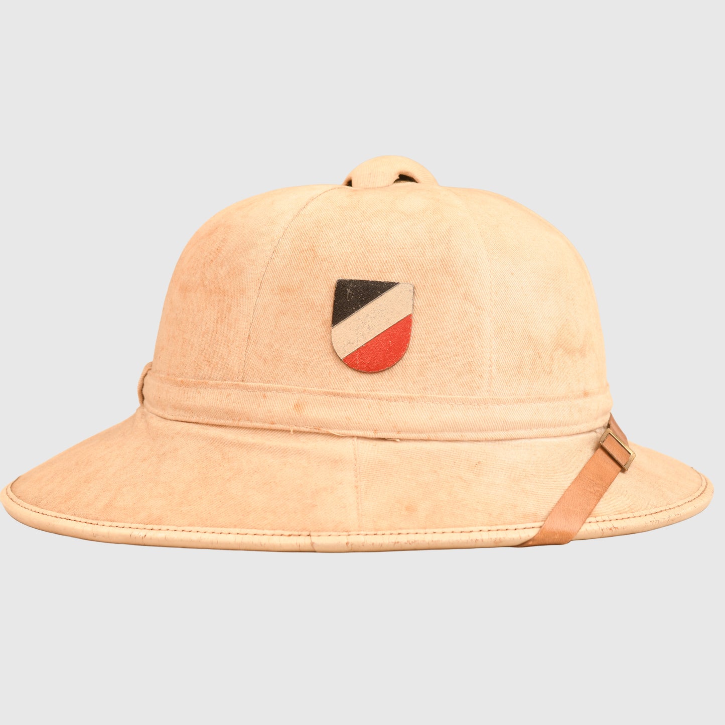 GERMAN WWII KRIEGSMARINE TROPICAL HELMET
