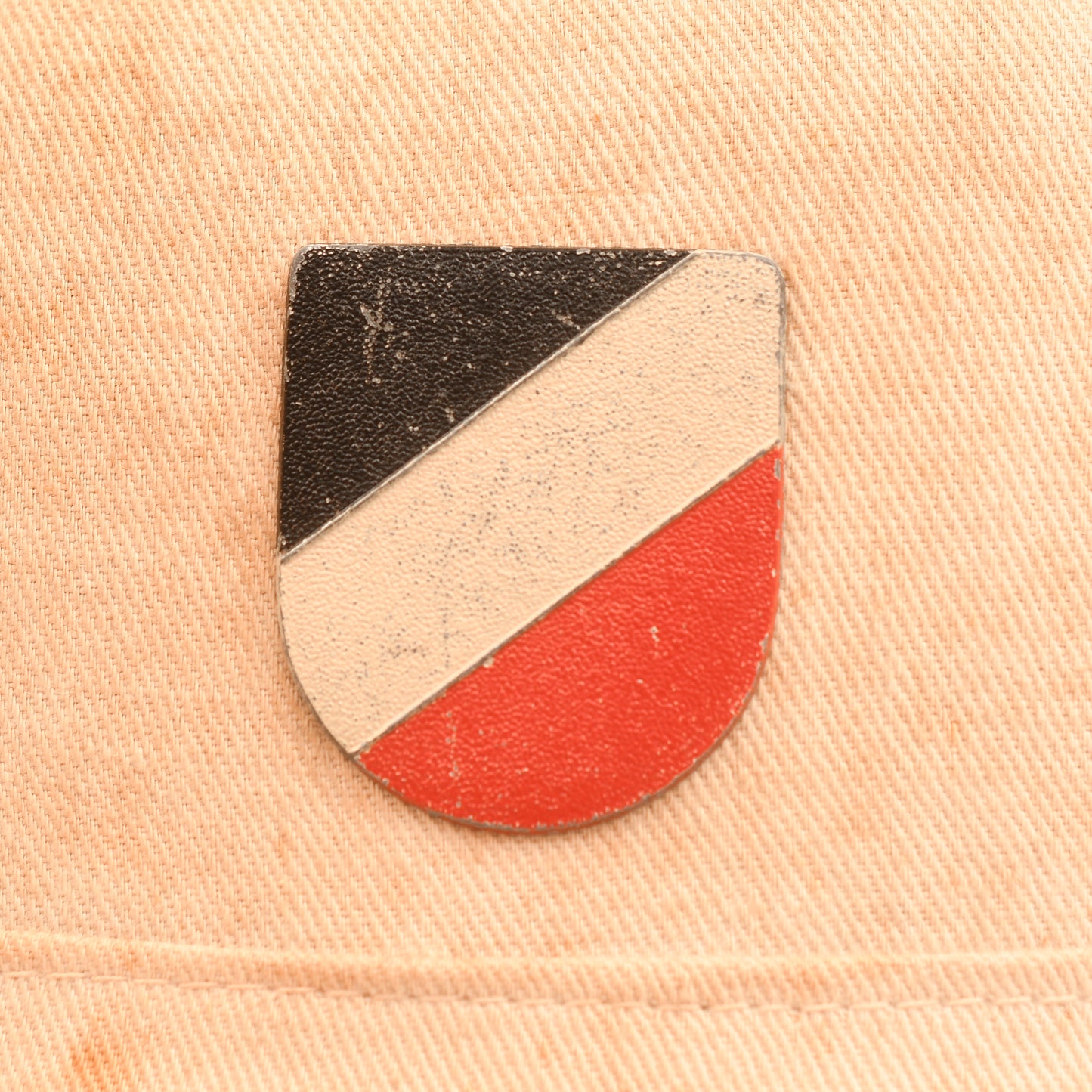 GERMAN WWII KRIEGSMARINE TROPICAL HELMET