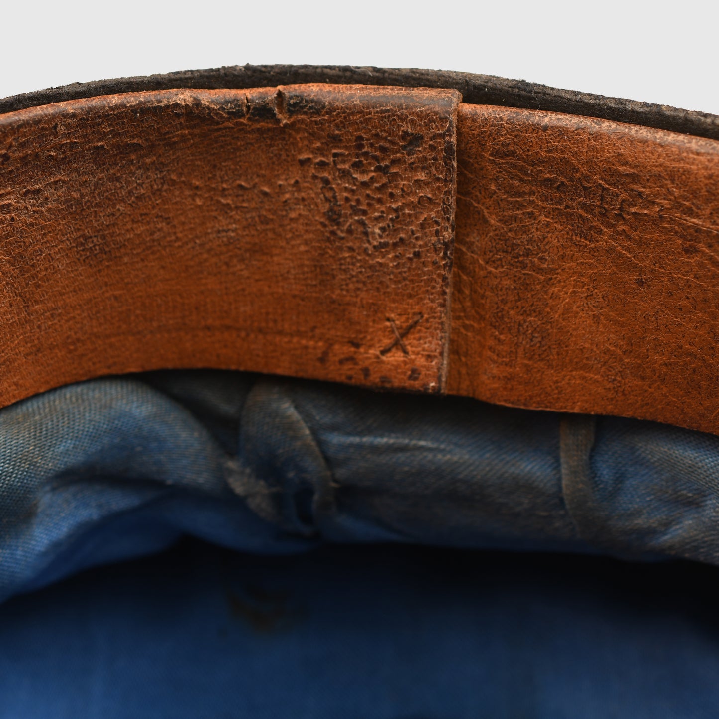 GERMAN WWII KRIEGSMARINE CAPTAIN AND ABOVE RANK VISOR CAP
