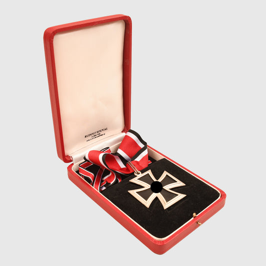 GERMAN WWII GRAND CROSS OF THE IRON CROSS BY RUDOLF SOUVAL, IN ITS ORIGINAL CASE