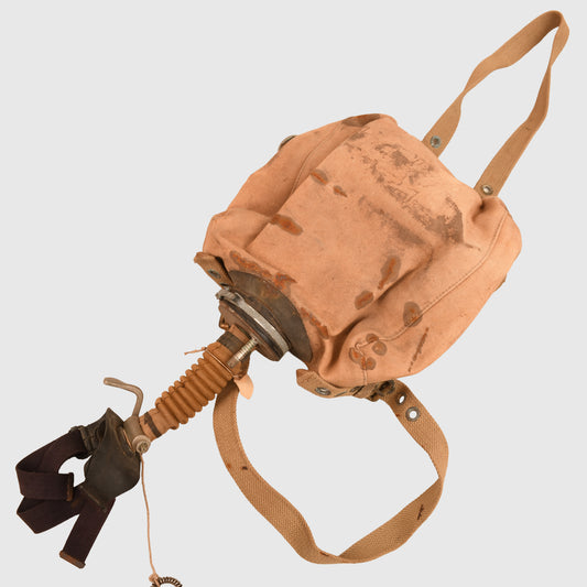 BRITISH WWII D-DAY AMPHIBIOUS TANK CREWS  APPARATUS (ATEA)