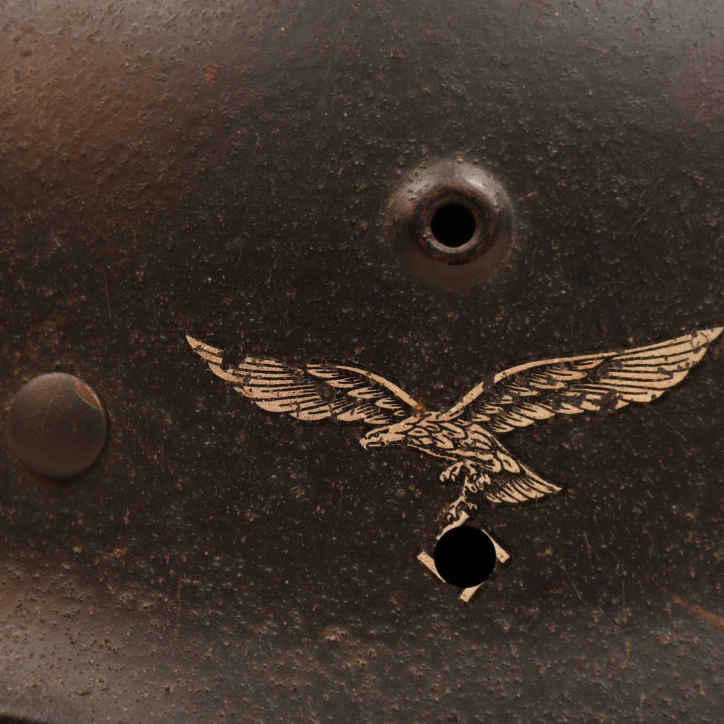 GERMAN WWII LUFTWAFFE SINGLE DECAL M 40 COMBAT HELMET