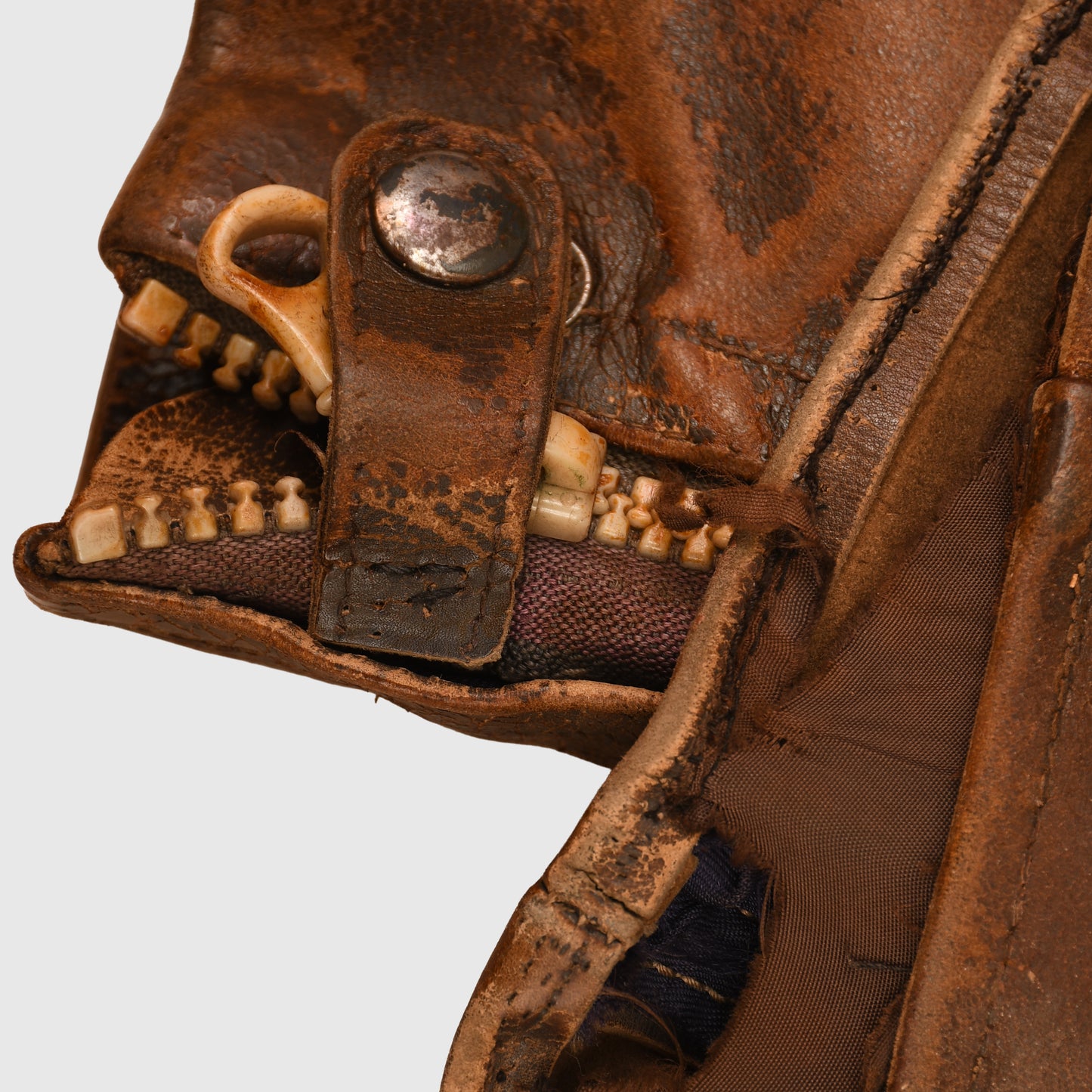 GERMAN WWII LUFTWAFFE AVIATORS LEATHER FLYING JACKET