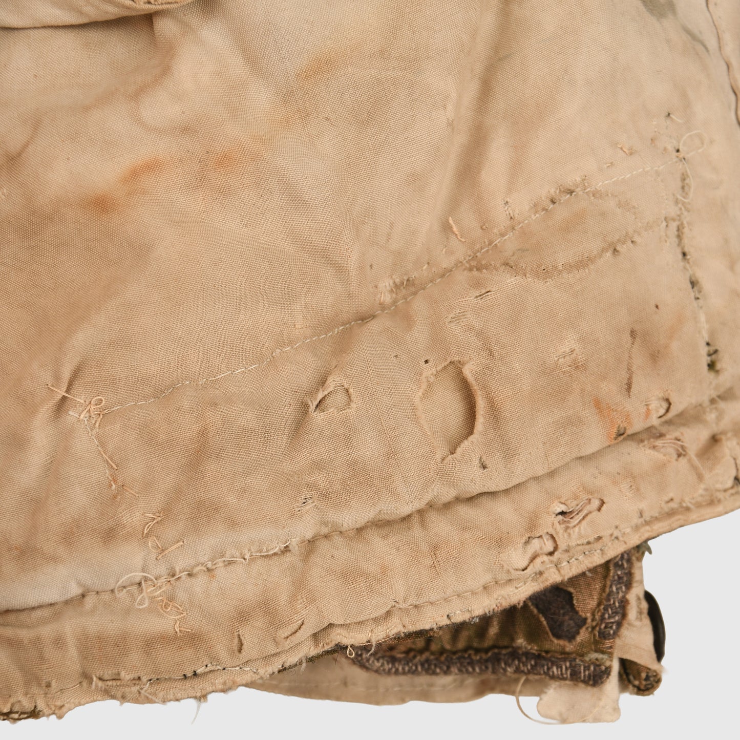 GERMAN WWII ARMY TAN AND WATER REVERSIBLE TO WHITE WINTER COMBAT PADDED JACKET