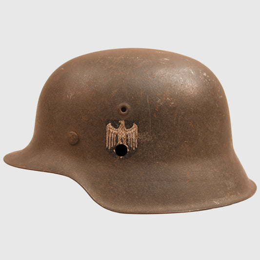 GERMAN WWII M.42 ARMY SINGLE DECAL COMBAT HELMET