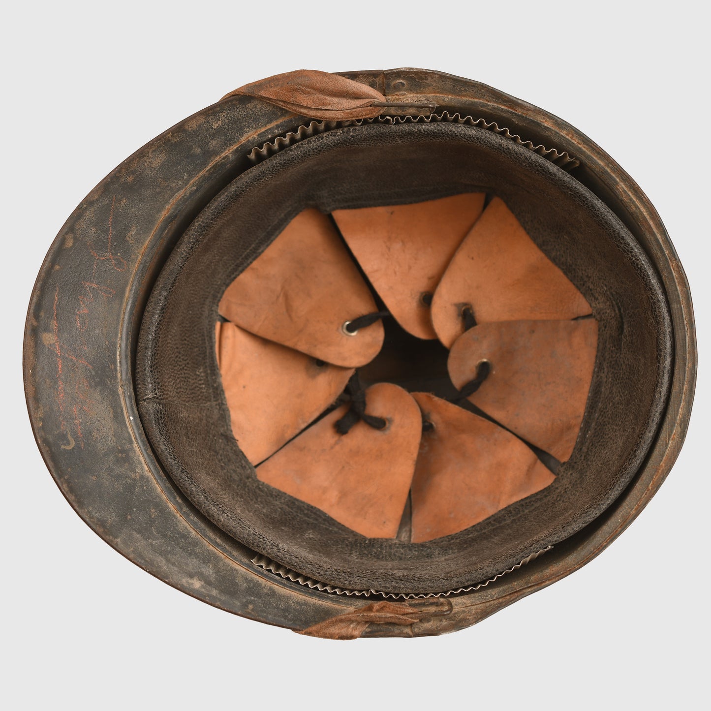 FRENCH WWI TANKERS HELMET KNOWN AS THE CHAR DU COMBAT