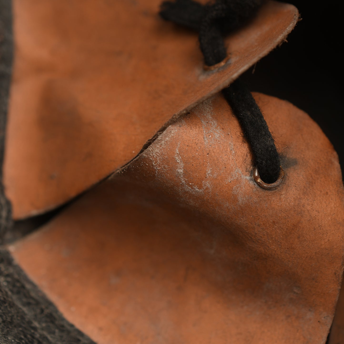 FRENCH WWI TANKERS HELMET KNOWN AS THE CHAR DU COMBAT