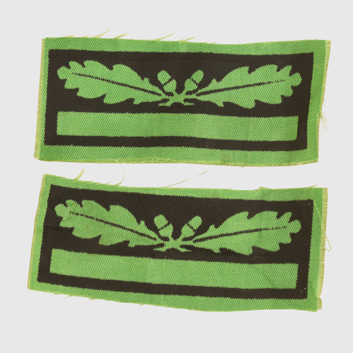 GERMAN WWII WAFFEN SS OBERSTURMFUHRER CAMOUFLAGE UNIFORM INSIGNIA