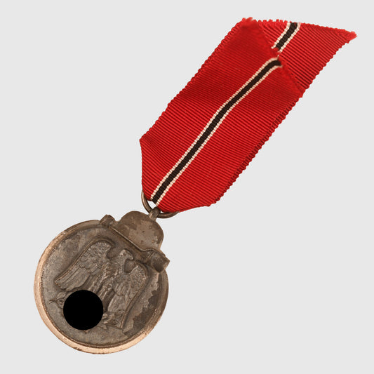 GERMAN WWII EAST FRONT MEDAL WITH NUMBERED RING 19