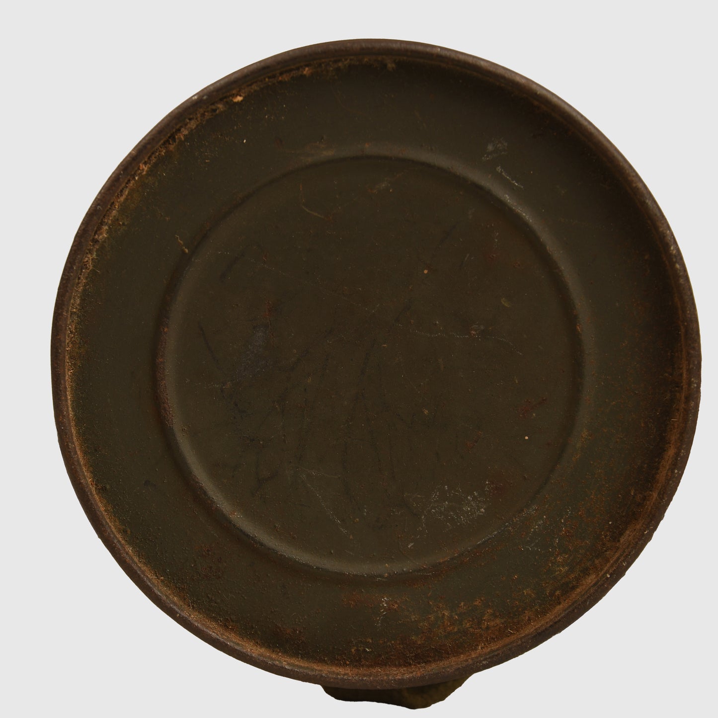 GERMAN WWII COMBAT GAS MASK CONTAINER AND STRAPS