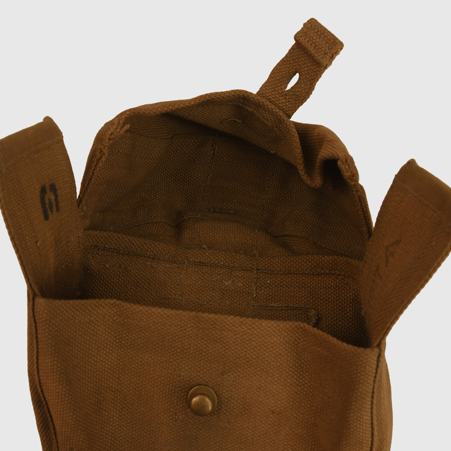 BRITISH WWI LEWIS GUN DRUM POUCH