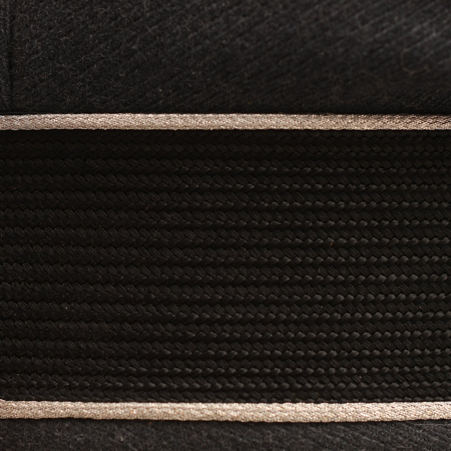 GERMAN WWII LUFTWAFFE OFFICERS VISOR CAP