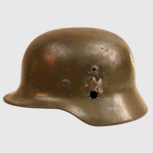 German WWII M.40 Single Decal Combat Helmet