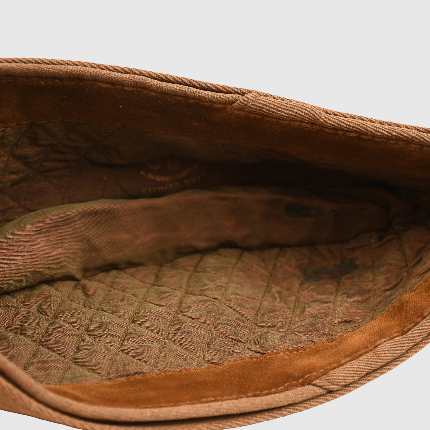 BRITISH WWI ROYAL FLYING CORPS OFFICERS OVERSEAS CAP AND FLYING HELMET