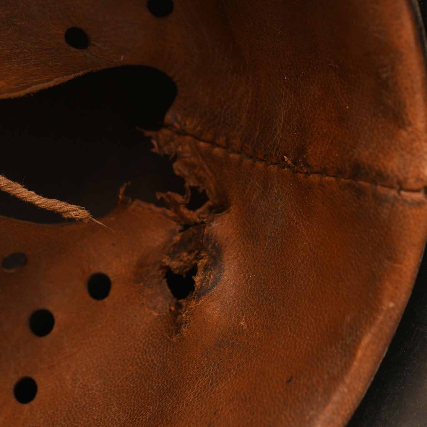 German WWII M35 Luftwaffe Single Decal Combat Helmet