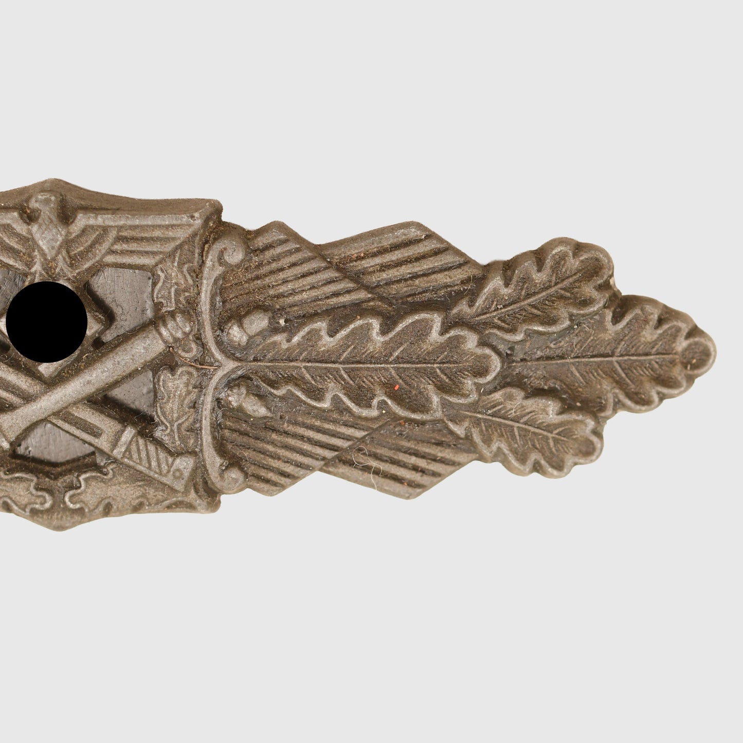 GERMAN WWII ARMED FORCES COMBAT CLASP IN BRONZE
