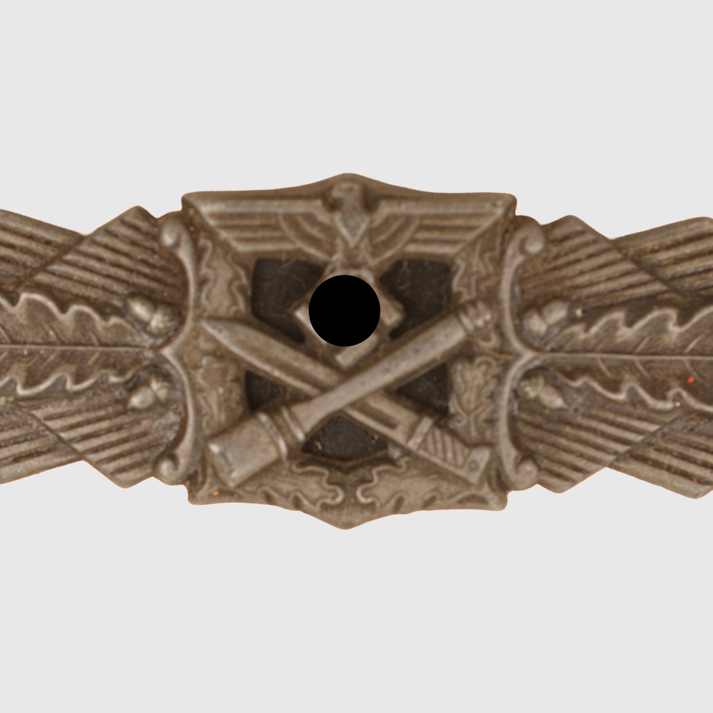 GERMAN WWII ARMED FORCES COMBAT CLASP IN BRONZE