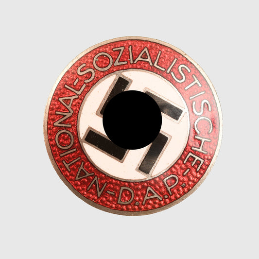 GERMAN WWII NSDAP PARTY BADGE M1/34