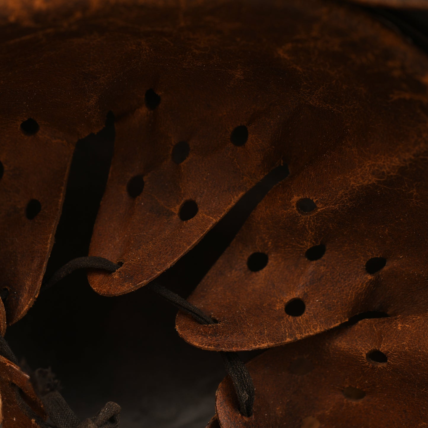 German WWII Army M.40 Single Decal Combat Helmet