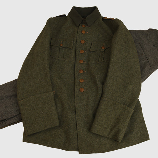 GERMAN WWI IMPERIAL GERMAN NAVAL AVIATORS TUNIC AND BREECHES
