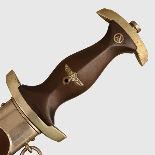 GERMAN WWII SA ENLISTED MANS MODEL 33 DISPLAY PIECE