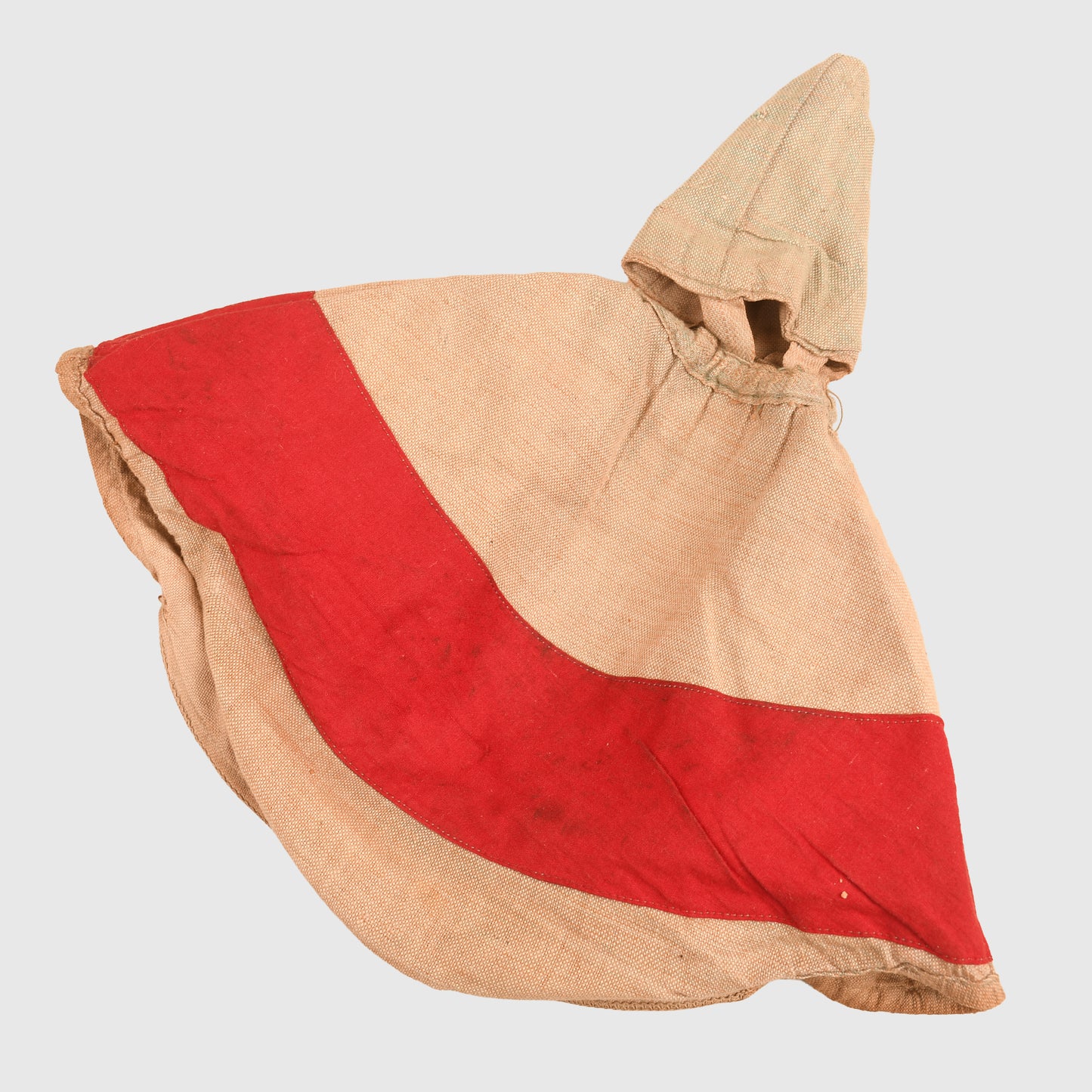 GERMAN WWI INFANTRY OFFICERS HELMET COVER WITH RED BAND