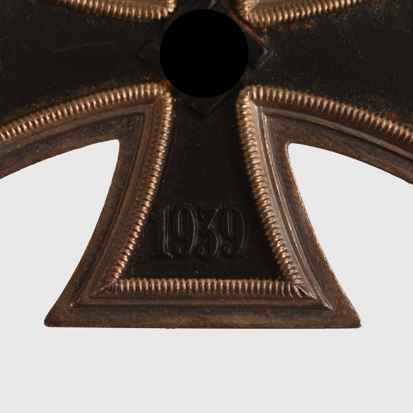 GERMAN WWII IRON CROSS 1ST CLASS