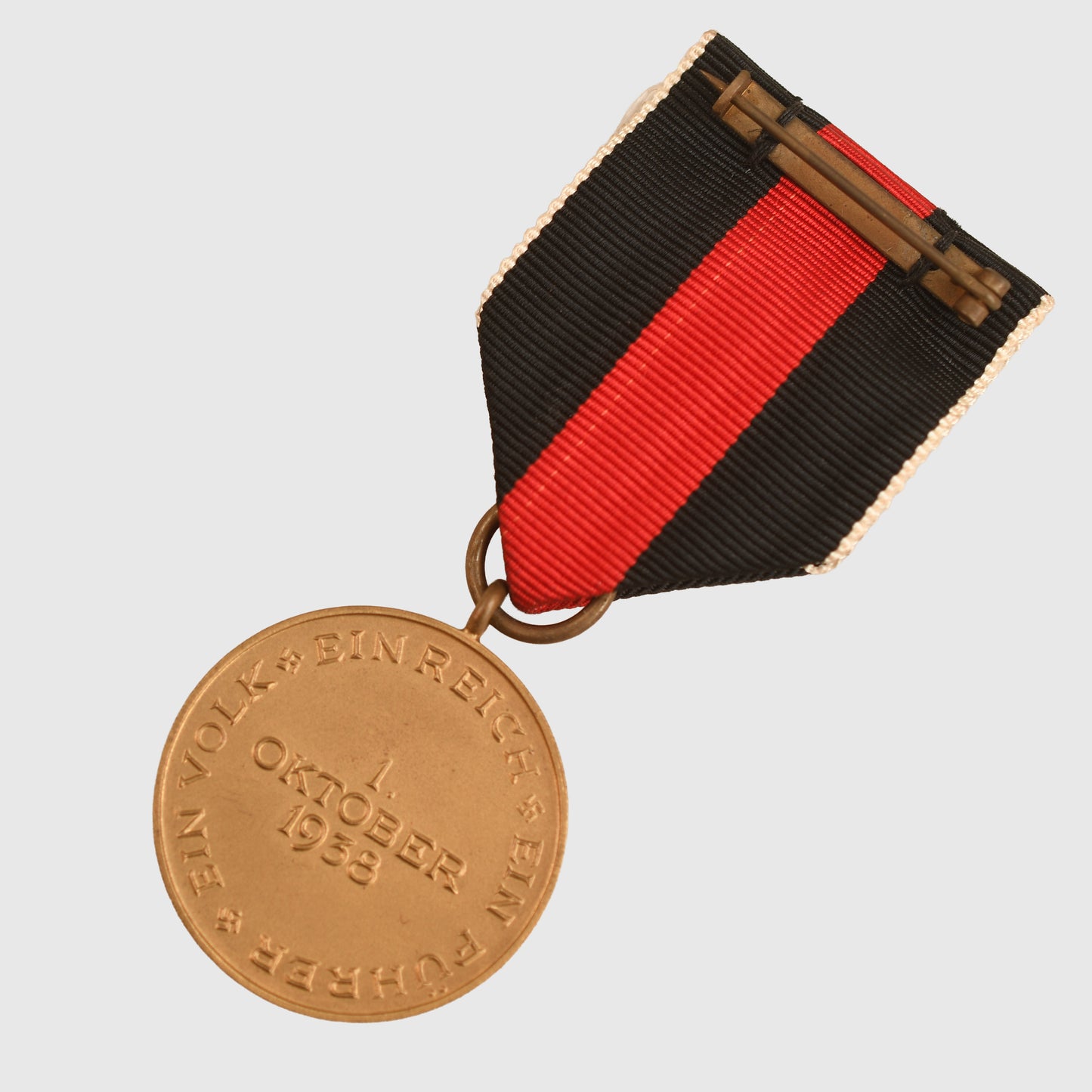 GERMAN WWII ENTRY INTO CZECHOSLOVAKIA MEDAL 1ST OKTOBER 1938