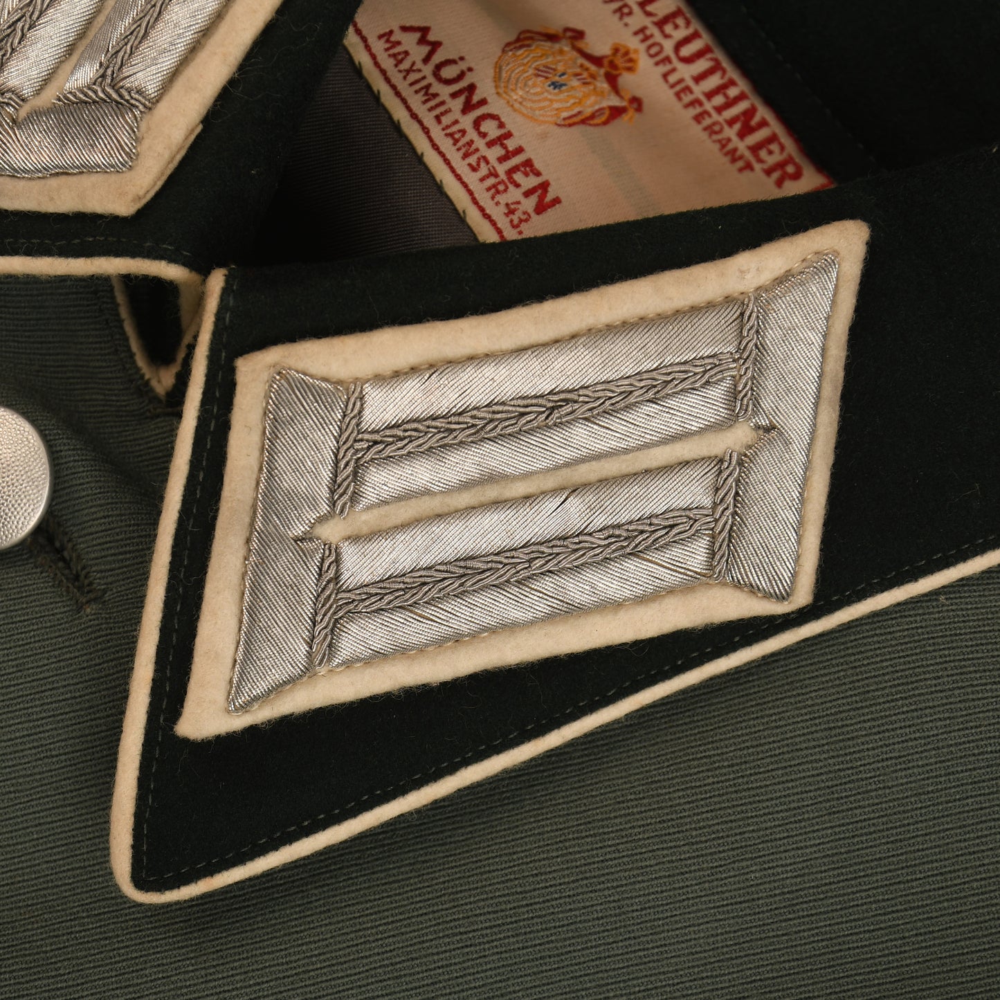 GERMAN WWII ARMY INFANTRY MAJOR’S PIPED FIELD SERVICE TUNIC